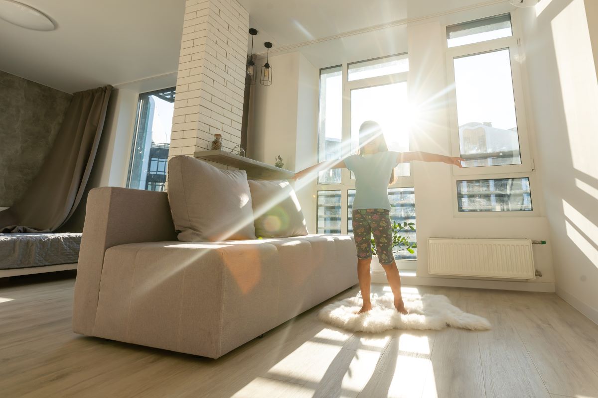 Beneficios de comprar una vivienda con luz natural